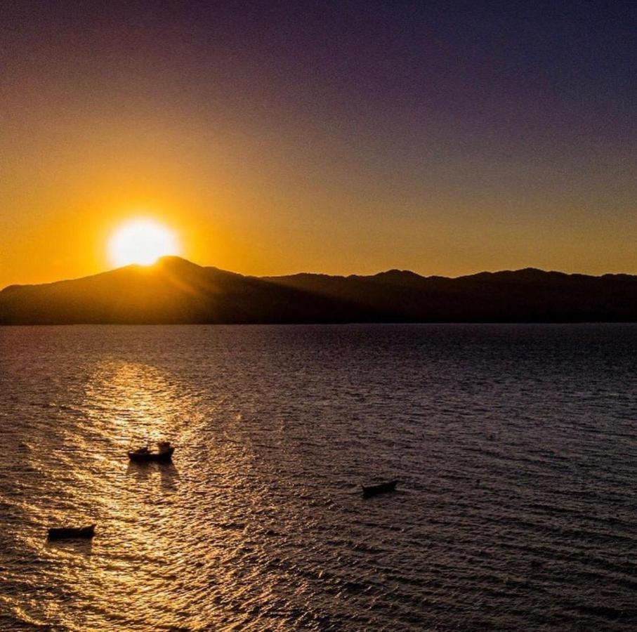 Seu Refugio Paradisiaco A Apenas 330 Metros Do Mar Tub Apartment Florianopolis