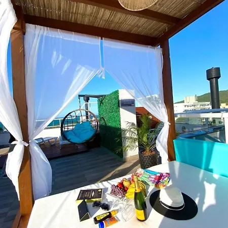 Seu Refugio Paradisiaco A Apenas 330 Metros Do Mar Tub Florianopolis Exterior photo